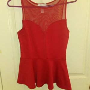 A red ambiance appared top